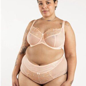 Understance penny flexwire unpadded balconette lift bra 44G